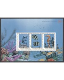 Nederland 2025: NVPH: V3642P: 850017: Postset: "Onderwaterleven Sint Eustatius" met drie kaarten en velletje postfris