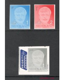 Nederland 2015: NVPH: 3373-3375: Koning Willem-Alexander met jaar 2015: geknipt postfris